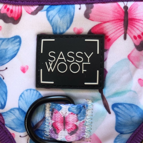 Sassy wolf size large for small dogs butterfly harness - Picture 3 of 3